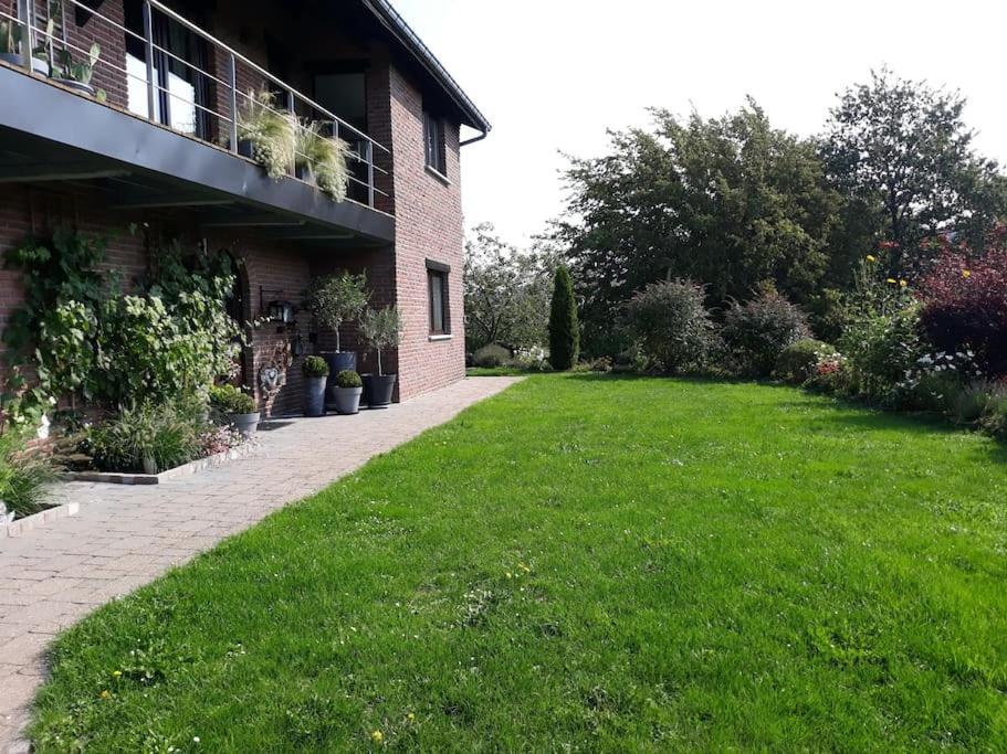 Studio Au Jardin Fleuri Verviers Exteriér fotografie