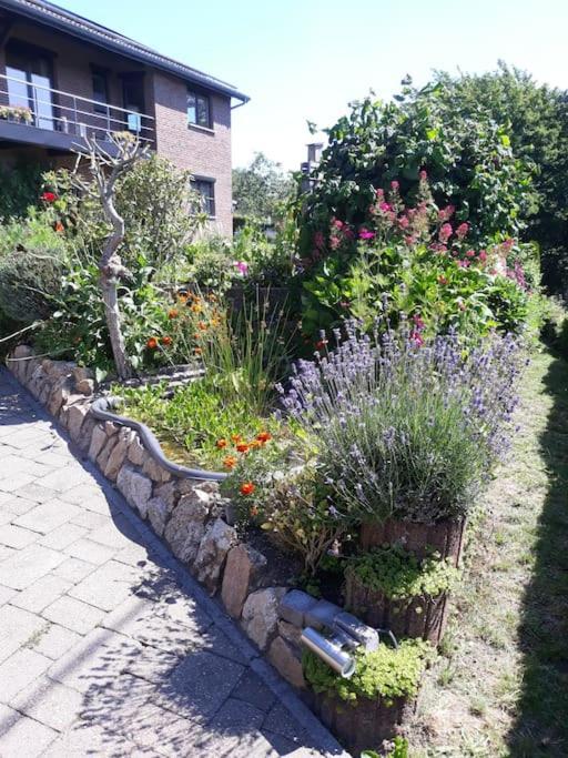 Studio Au Jardin Fleuri Verviers Exteriér fotografie